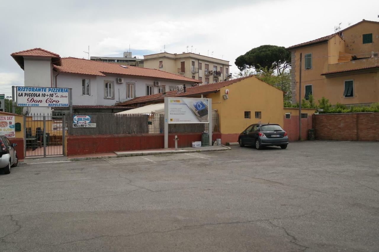 Hotel Houston Livorno - Struttura Esclusivamente Turistica - Not For Business Or Workers Eksteriør billede