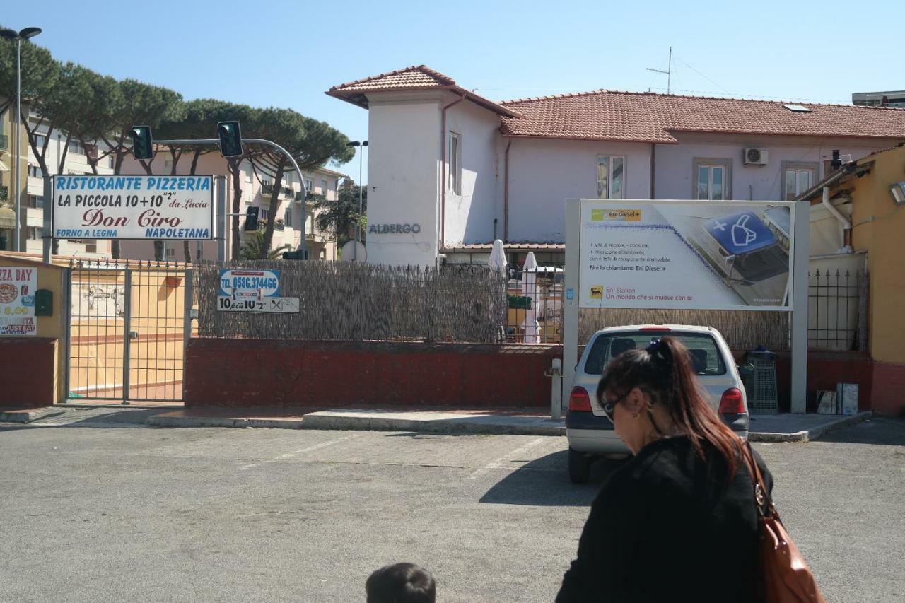 Hotel Houston Livorno - Struttura Esclusivamente Turistica - Not For Business Or Workers Eksteriør billede